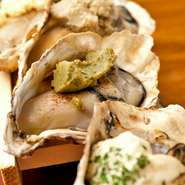 貝料理と言えば！　新鮮な牡蠣を、バジルやガーリックで。色んな味を楽しめます！