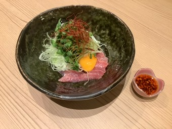 宇和島鯛一郎クンのユッケ