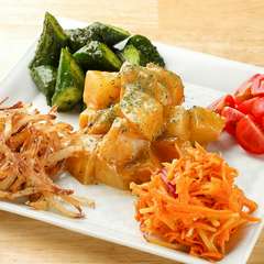 ちまき特製　NEO芋菜サラダ