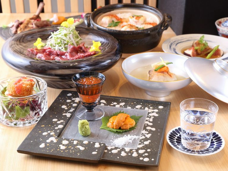 確かな目利きで選び抜かれた食材で、旬の味覚を堪能
