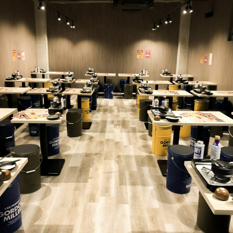 食べ放題・飲み放題の専門店です