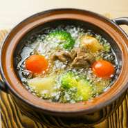 ガーリックの効いたアヒージョです。パケット2個付