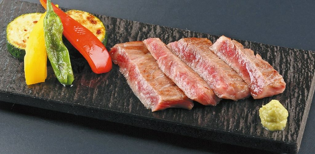 山形牛ロースステーキ