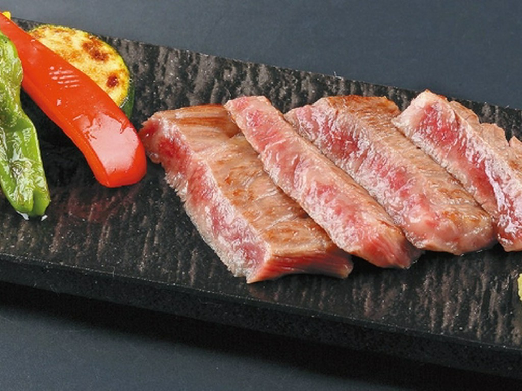 山形牛ロースステーキ