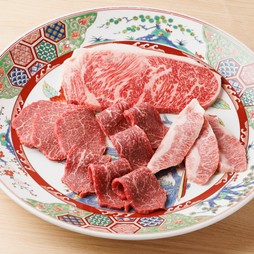 【金虎に来たら迷わずコレがおすすめ】神戸牛 5種盛り！