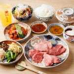 ※「塩」or「タレ」からお選びください。
・厳選神戸牛・但馬牛 雌牛 含む お肉たっぷり200g
・自家製ナムル
・自家製キムチ
・金虎サラダ
・神戸牛出汁 わかめスープ
※ライス・わかめスープおかわり無料。