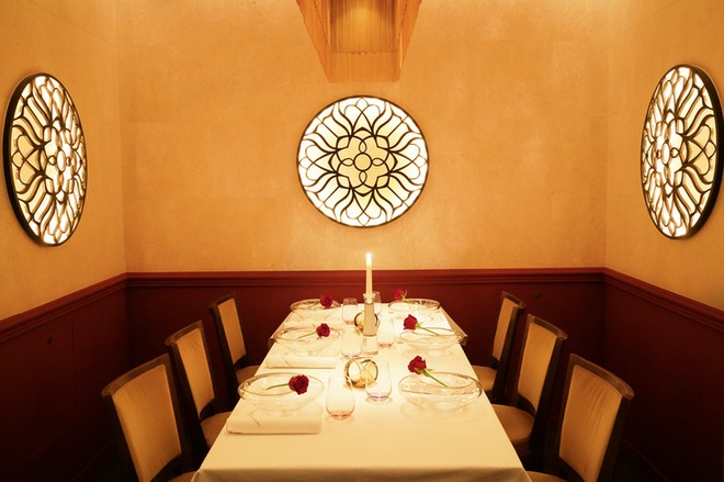 少人数で予約できる個室がある