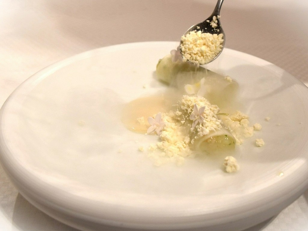 日本の四季折々の食材を吟味し、“守破離”のフレンチを繰り出す