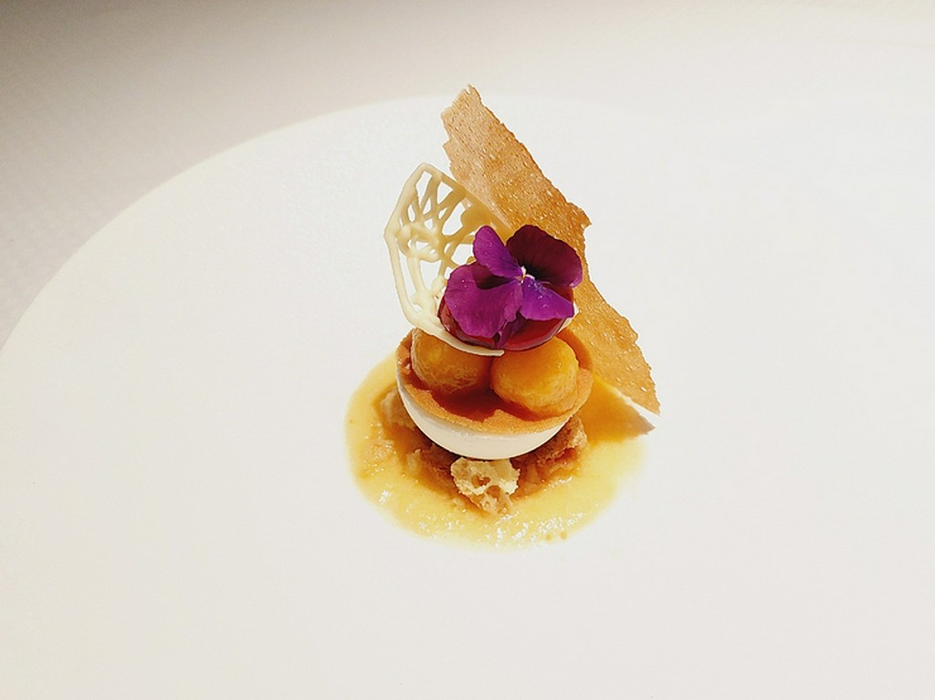 味わう“瞬間”を堪能できるアシェットデセールにうっとり！