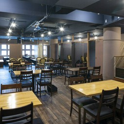お酒をメインに楽しみたいシーンに最適な単品飲み飲み放題です！