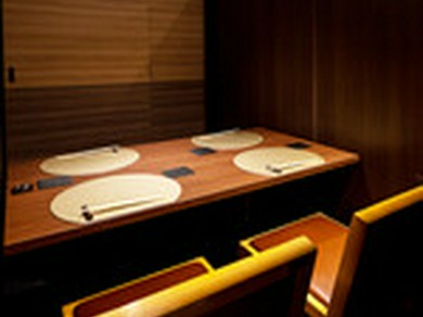 船橋で恋人と個室デートができるおすすめグルメ ヒトサラ 船橋で恋人と個室デートができるおすすめグルメ ヒトサラ