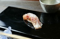 北陸地方を代表する高級魚。くせがなく脂のりの良い『のどぐろ』