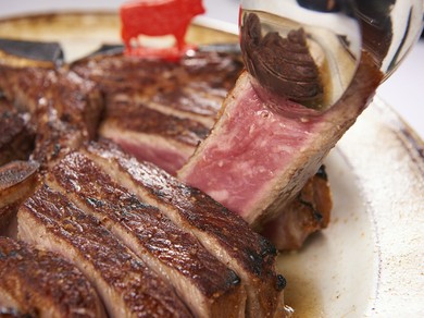 世界の美食家を唸らせた極上ステーキハウス