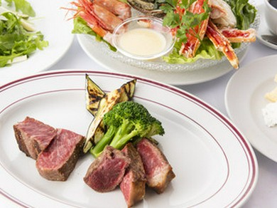 プライベートな空間でお食事を楽しんで頂けます。