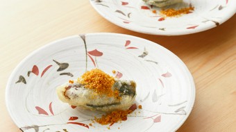 揚げピータンのからすみかけ