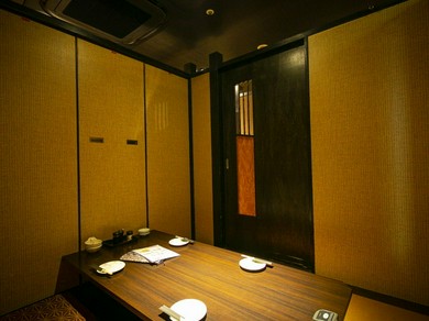 新大阪駅からも近く、出張時の接待にもおすすめ