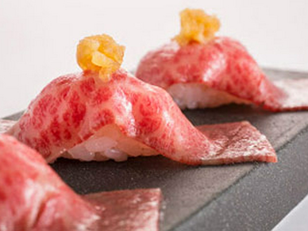 極上肉と和食出身の料理長の絶品料理