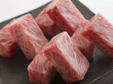 厚切りサーロイン　燻製醤油・塩・おろしポン酢