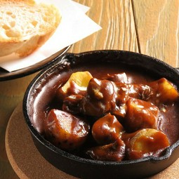 牛タンデミグラ煮込み