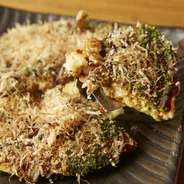 イカ、えび、牛すじ、玉子、豚