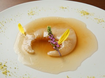 プリプリ食感がくせになる『フカヒレ料理』