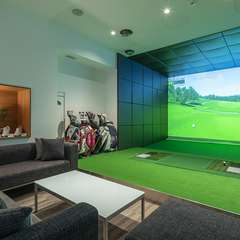 ゴルフも楽しめる個室