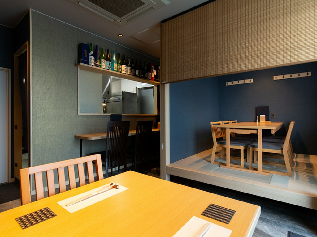 心のこもった料理とおもてなしに身を委ねる、居心地のよい空間