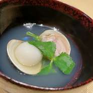 冬の旬野菜"かぶ"をすり流しに。
おこげとの相性抜群です。