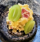 季節や仕入れ状況などで日々変わる新鮮なお魚に手当てし
美味しい！を提供致します。
