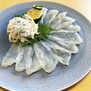 季節で変わる旬の食材に感謝し、向き合い、適した調理を施します。