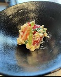 旬の食材をシンプルに味わう逸品各種。季節や仕入れ食材により変わるため訪れる度に新しいおいしさに出合えます。