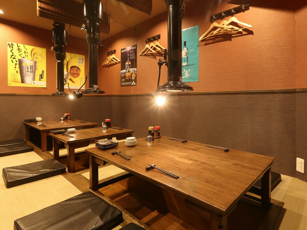 グループ利用も可能な座敷。貸し切りも相談可