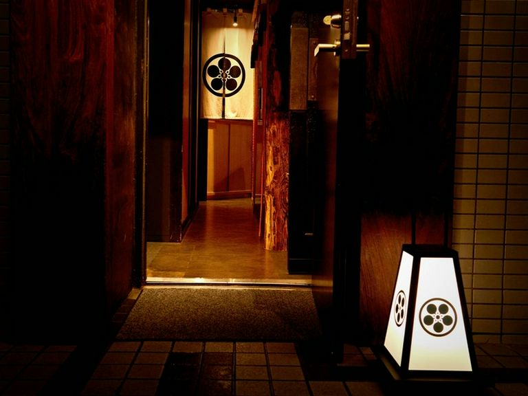 看板のない隠れ家への入口