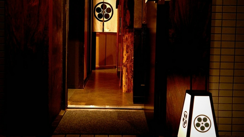 看板のない隠れ家への入口