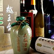 中華料理といえば紹興酒。その他にも、料理に合うドリンクを取り揃えております。