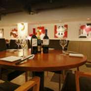 全１４０席！女子会や宴会、貸切パーティなどシーンに合わせてお席をお選び頂けます。