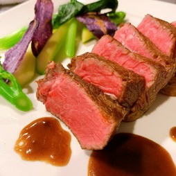  山形牛サーロイン・ステーキ　150g～