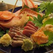 お刺身は一点から承ります。