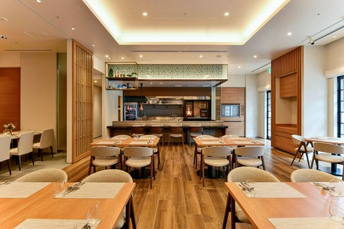 レストラン内観