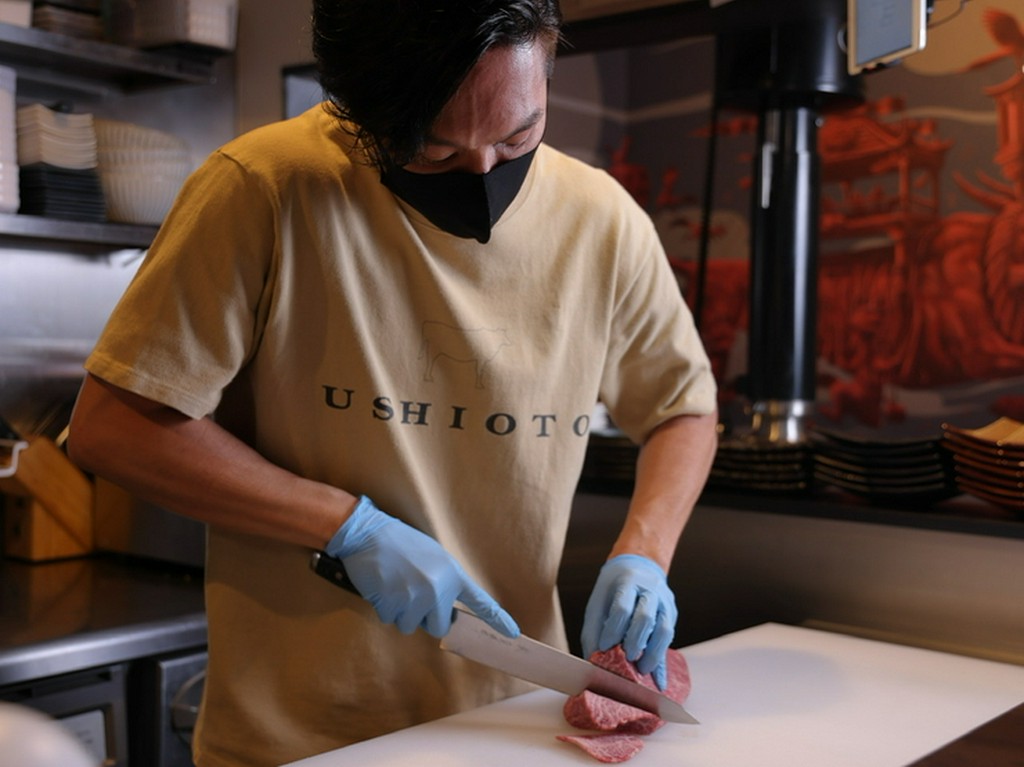 ゲストがゆっくりとリラックスして食事ができる空間づくり