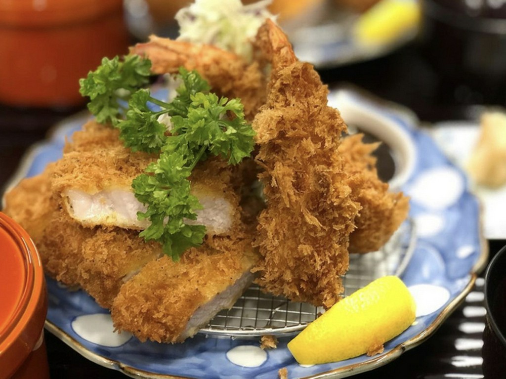 エビロースかつ膳