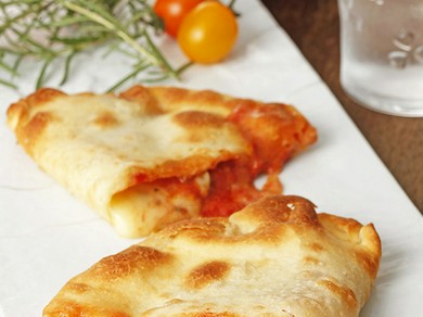 水牛モッツアレラチーズのマルゲリータ