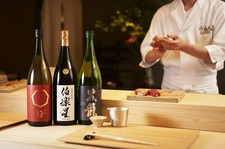 厳選された素材をこだわりの日本酒で。