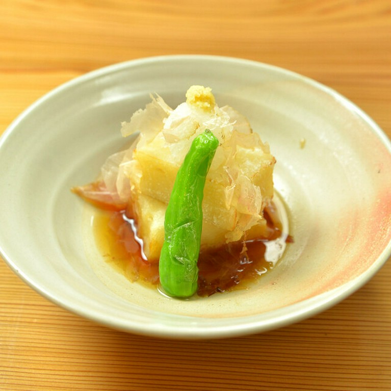 揚げ芋餅の湯葉あんかけ