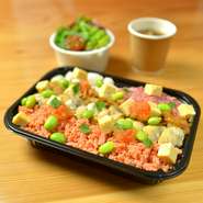 〈内容〉
海鮮ちらし
ミニサラダ
スープ