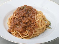 しっかり食べたいときにオススメ。3種類のソースがそろう『パスタ』