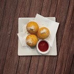 アツアツトロ~リ!お早目にお召し上がりください。ケチャップはお好みで♪