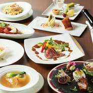 ※一般テーブル席へのご案内となり、【窓側席・個室へのご案内ではございません。】予めご了承ください。
※２名様より承ります。。
※仕入れ状況等により内容の一部を変更させていただく場合がございます。
※食材によるアレルギーをお持ちのお客様はご遠慮なくお申し付けください。
※ご利用当日のキャンセル・人数減はキャンセル料を頂戴いたします。
ご予約の人数変更は前日の18時までにお電話にてお願いいたします。