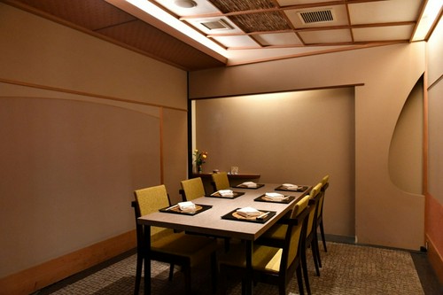 テーブル完全個室　4名～6名様