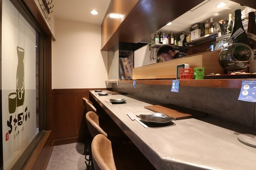カウンター席8～10席